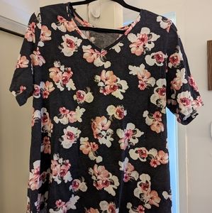 Casual gray floral short sleeve shirt from Lane Bryant
